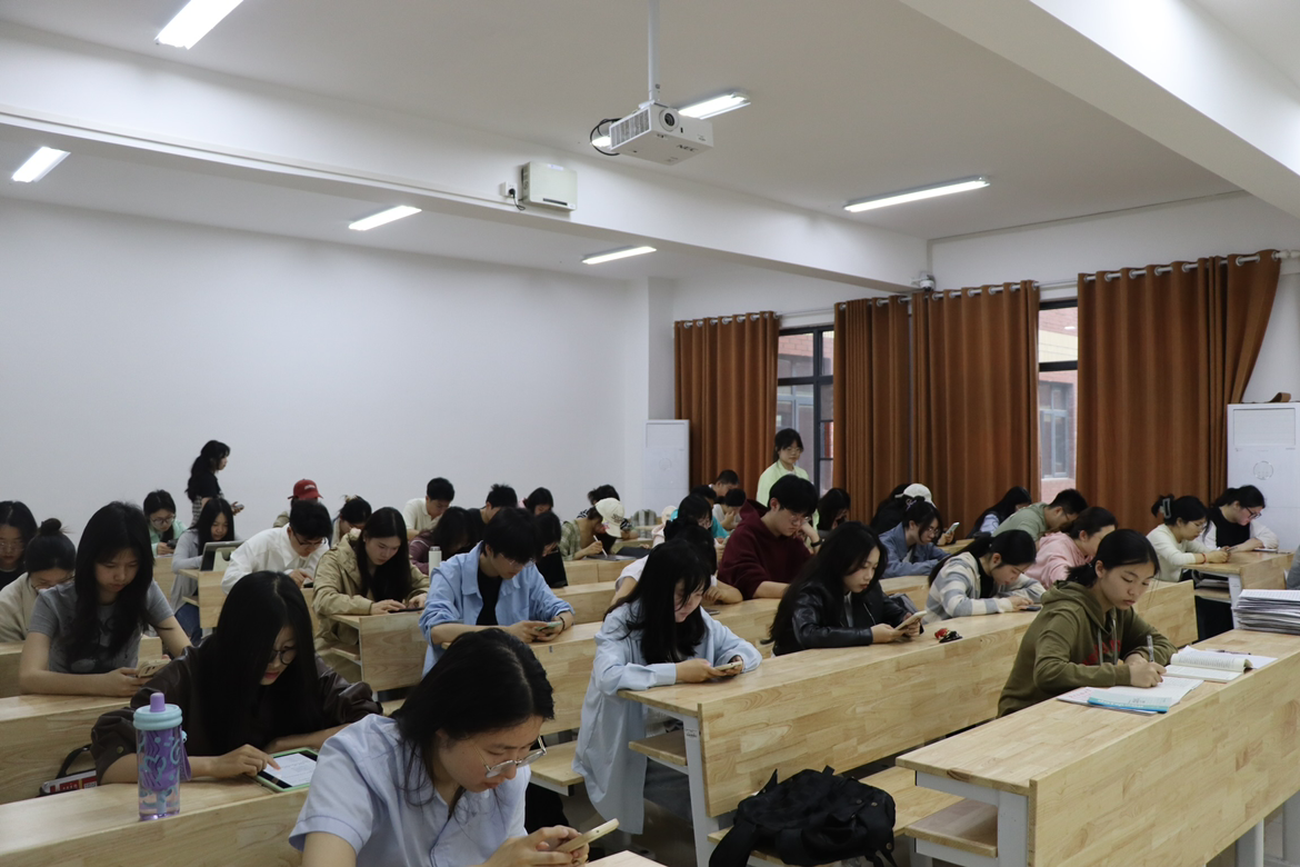 21444f87d6dc41bcad4920f43d26a39c.png 21444f87d6dc41bcad4920f43d26a39c.png